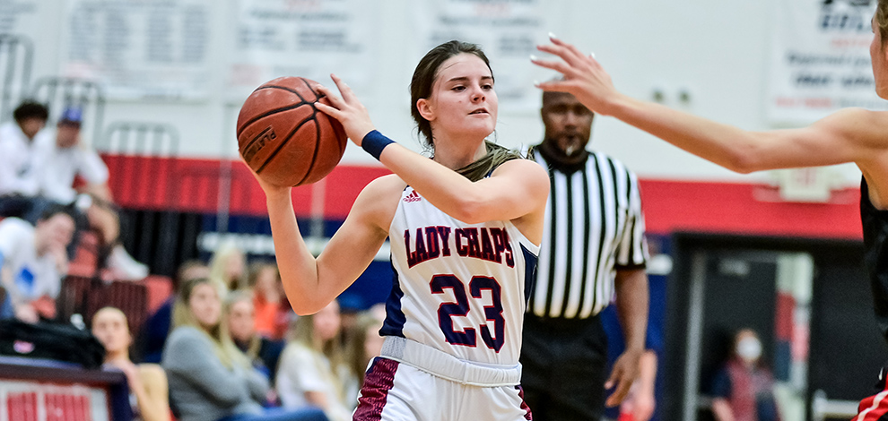 Girls Basketball Drops District Game to Sanger