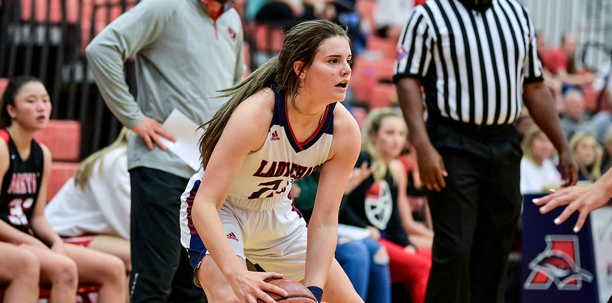 Lady Chaps Clinch Playoff Spot with Win Against Anna