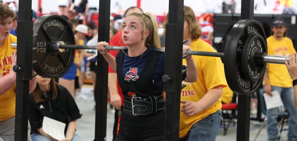 Girls Powerlifting Places First in Tri-Meet
