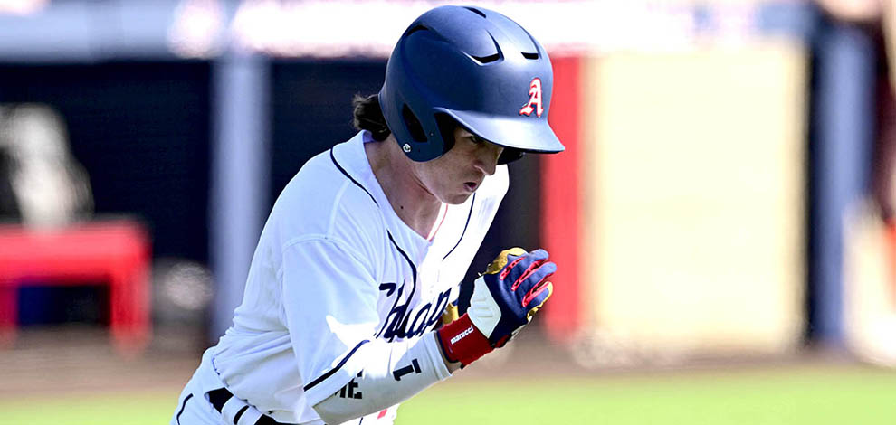 Baseball Goes 4-2 at Aubrey Tournament